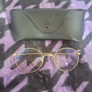 2/$25 Diff eyewear Daisy blue light glasses